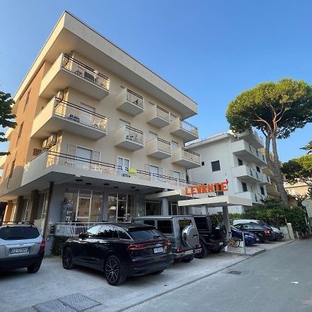 Hotel Levante Convenzionato Aquafan E Oltremare Riccione Exteriér fotografie