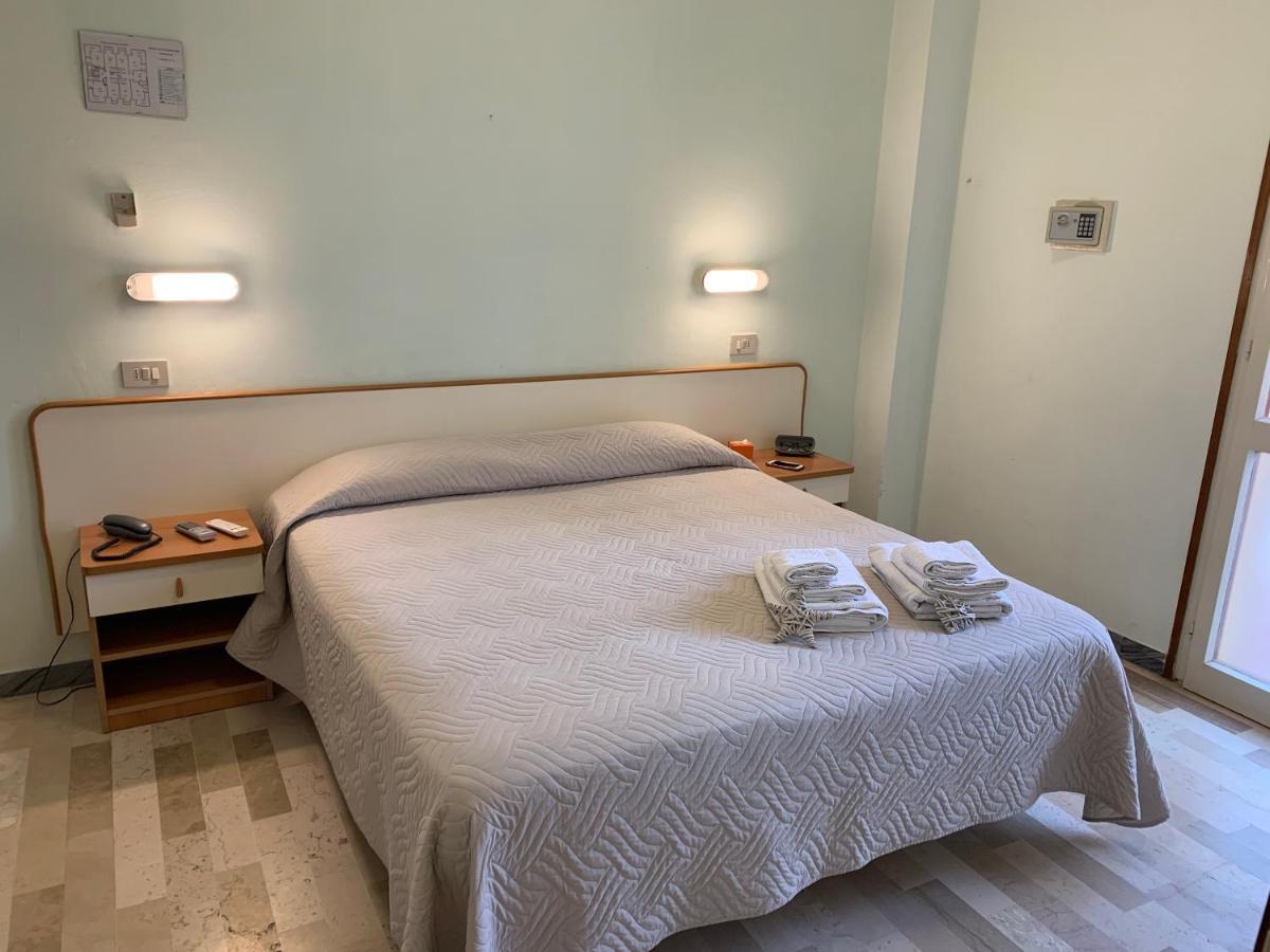Hotel Levante Convenzionato Aquafan E Oltremare Riccione Exteriér fotografie
