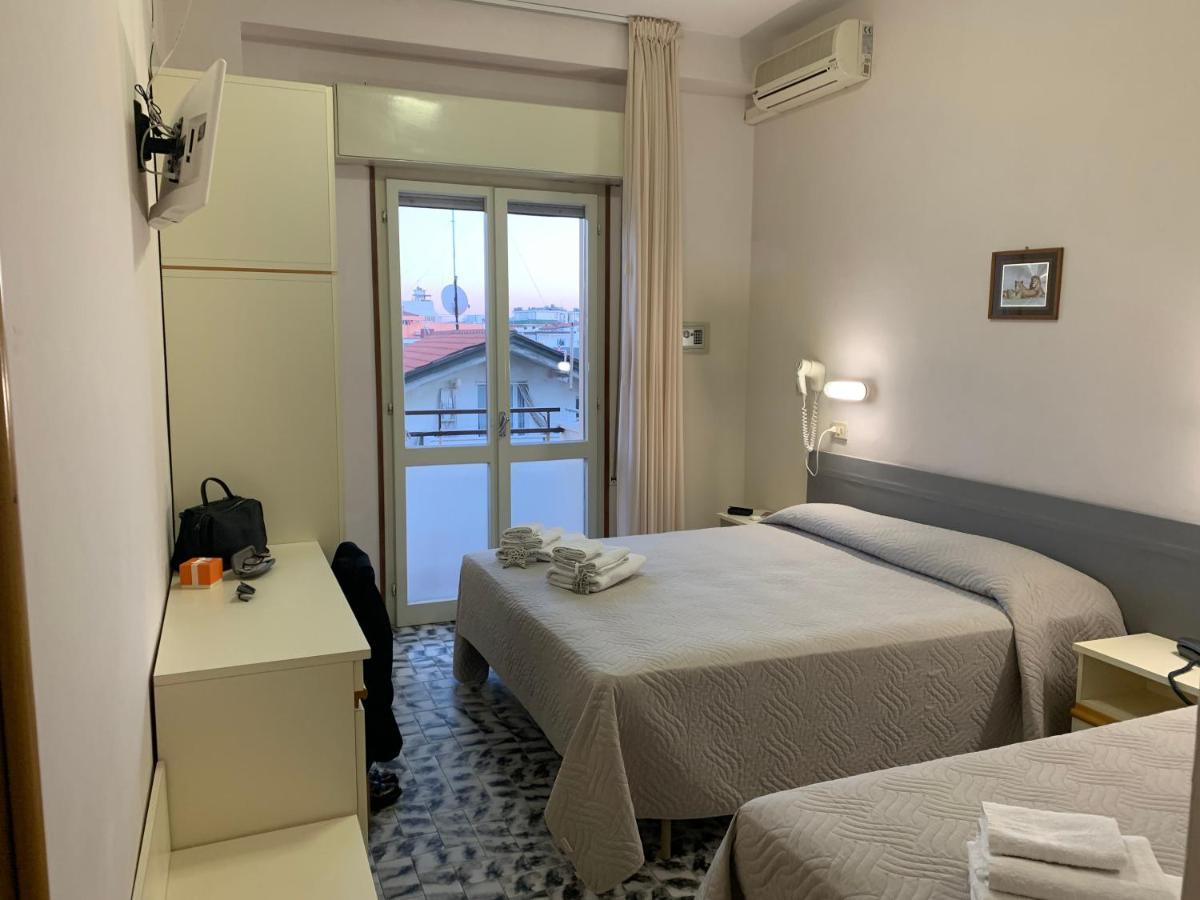 Hotel Levante Convenzionato Aquafan E Oltremare Riccione Exteriér fotografie
